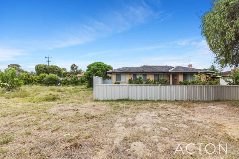 Photo - 183 Schruth Street, Armadale WA 6112 - Image 4