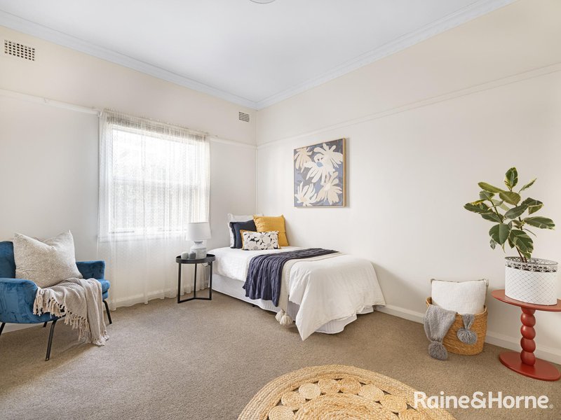 Photo - 183 Seymour Street, Bathurst NSW 2795 - Image 13