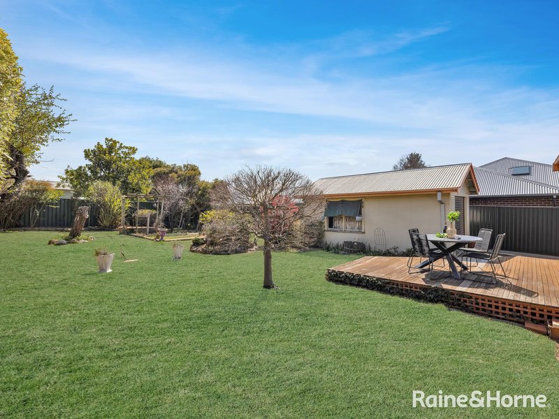Photo - 183 Seymour Street, Bathurst NSW 2795 - Image 16