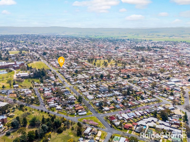 Photo - 183 Seymour Street, Bathurst NSW 2795 - Image 20