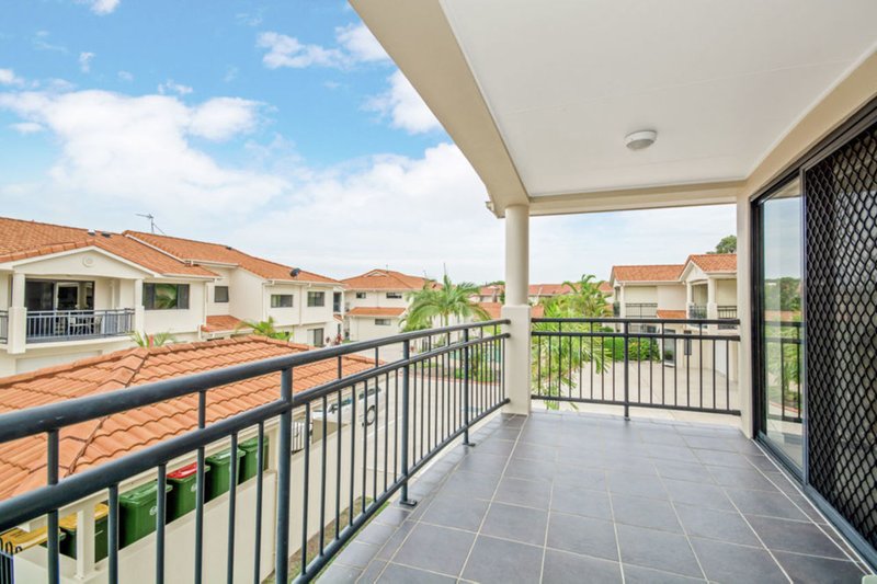 Photo - 18/30 Pelican Waters Boulevard, Pelican Waters QLD 4551 - Image 14