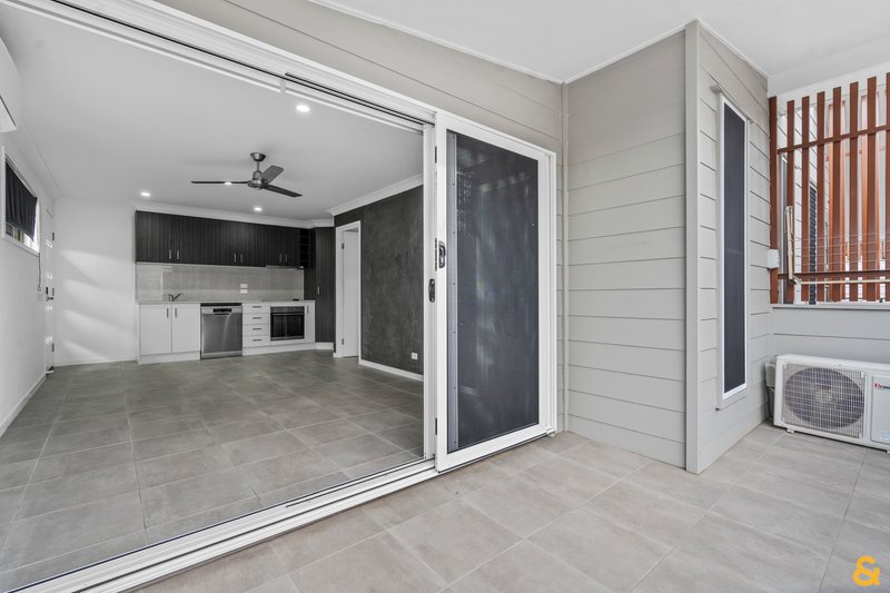 Photo - 18/307-309 Old Cleveland Road East , Capalaba QLD 4157 - Image 5