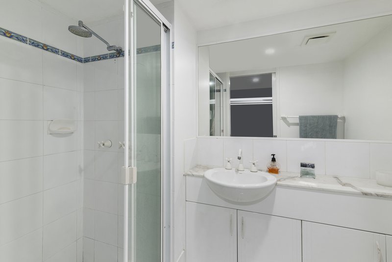 Photo - 18/36 Duringan Street, Currumbin QLD 4223 - Image 8