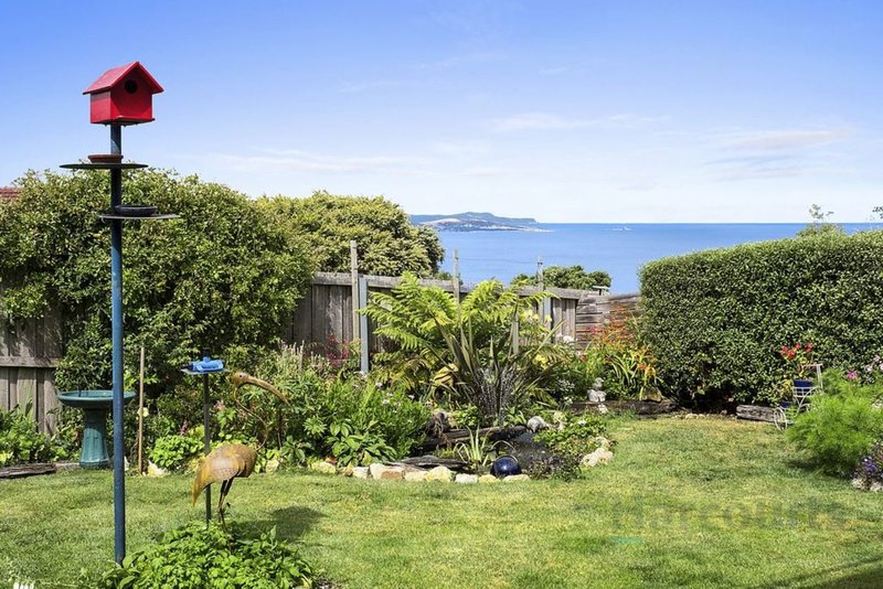 Photo - 1/83b Diamond Drive, Blackmans Bay TAS 7052 - Image 12