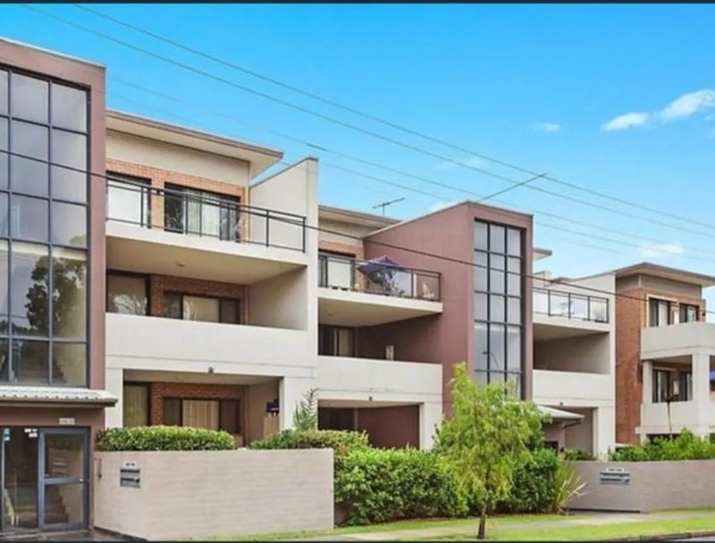 Photo - 18/4-6 Darcy Road, Westmead NSW 2145 - Image 1
