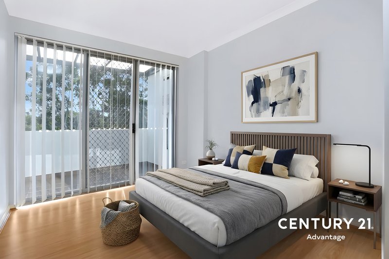 Photo - 18/4-6 Junia Avenue, Toongabbie NSW 2146 - Image 3