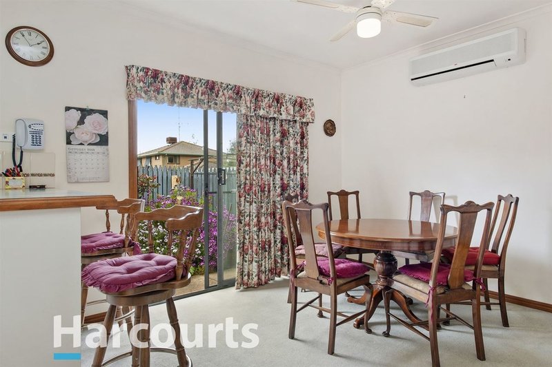 Photo - 1/84 Cuthberts Road, Alfredton VIC 3350 - Image 4