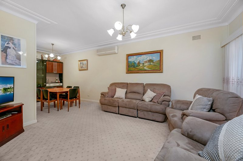 Photo - 184 Hector Street, Chester Hill NSW 2162 - Image 2