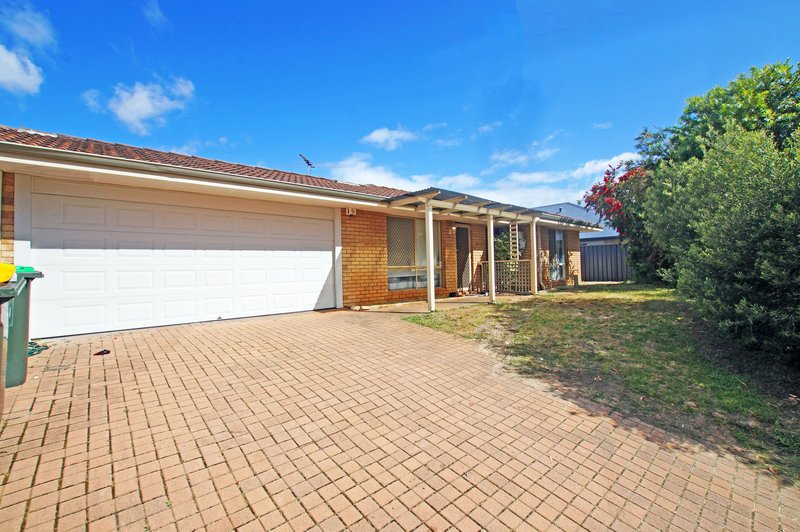 184 Illawarra Crescent, Ballajura WA 6066