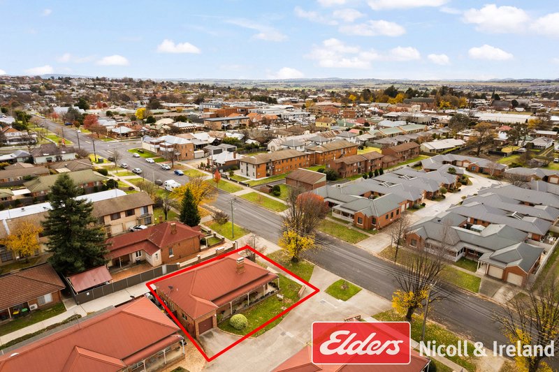 Photo - 1/84 Lambert Street, Bathurst NSW 2795 - Image 6