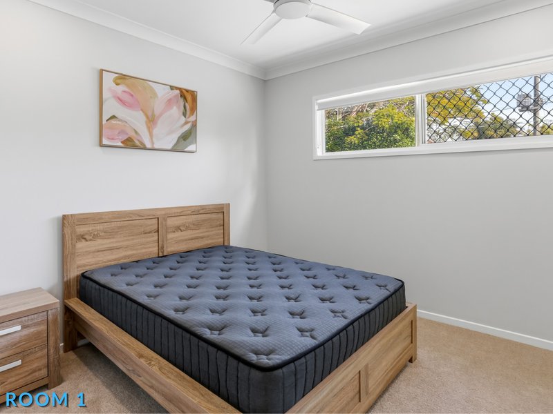 Photo - 184 Manly Road, Manly West QLD 4179 - Image 2