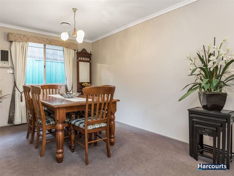 Photo - 184 Murrindal Drive, Rowville VIC 3178 - Image 8