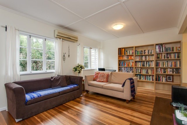 Photo - 184 Oxley Road, Graceville QLD 4075 - Image 4