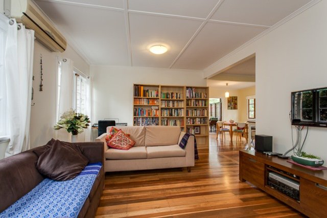 Photo - 184 Oxley Road, Graceville QLD 4075 - Image 5