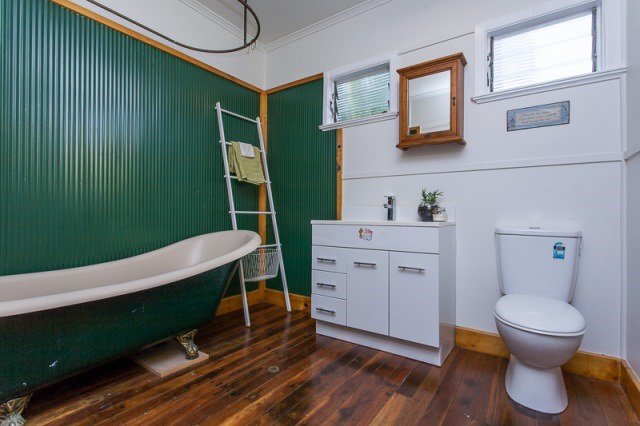 Photo - 184 Oxley Road, Graceville QLD 4075 - Image 12