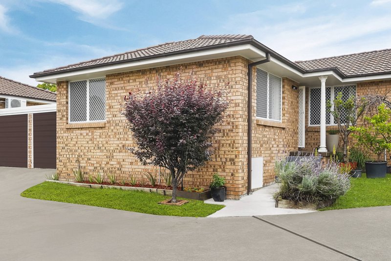 Photo - 18/4 Sitella Place, Ingleburn NSW 2565 - Image 8