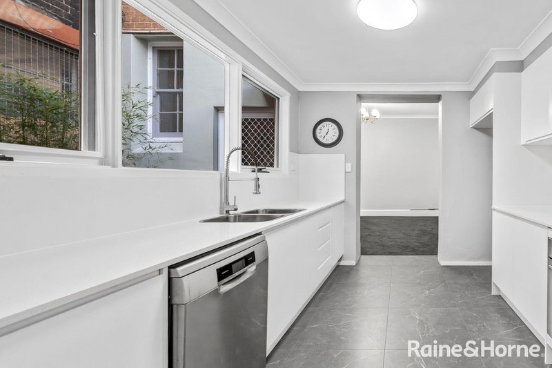 Photo - 184 Sloane Street, Goulburn NSW 2580 - Image 8