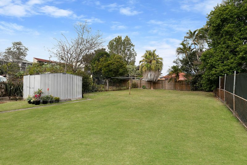 Photo - 184 Stafford Road, Gordon Park QLD 4031 - Image 12