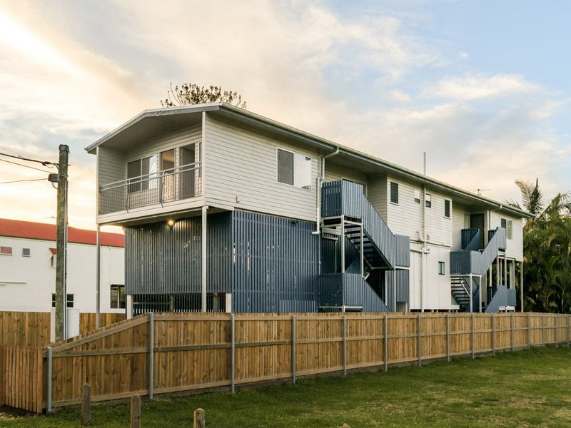 Photo - 184 Strong Avenue, Graceville QLD 4075 - Image 1