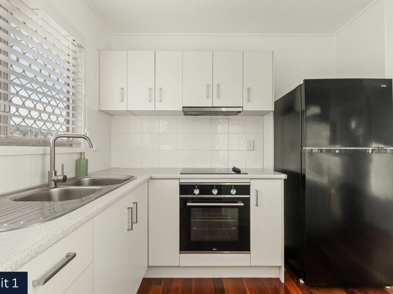 Photo - 184 Strong Avenue, Graceville QLD 4075 - Image 4