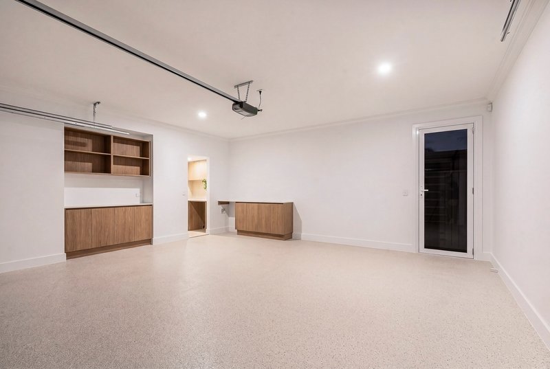 Photo - 1/84 The Esplanade, Paradise Point QLD 4216 - Image 18