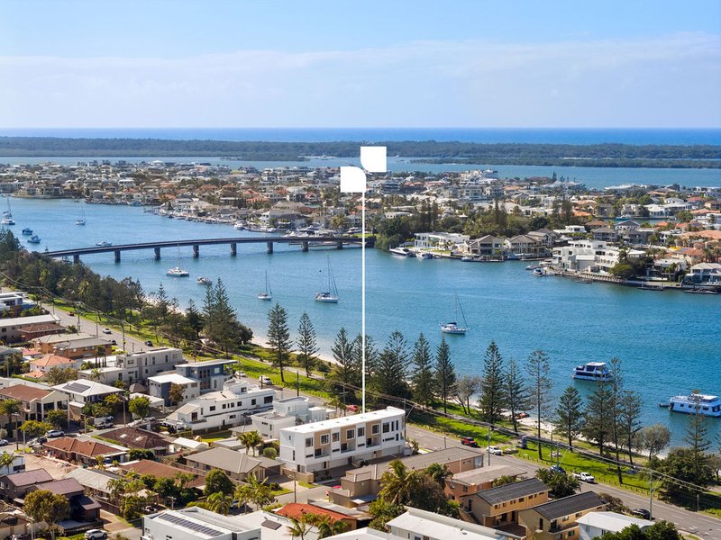 Photo - 1/84 The Esplanade, Paradise Point QLD 4216 - Image 21