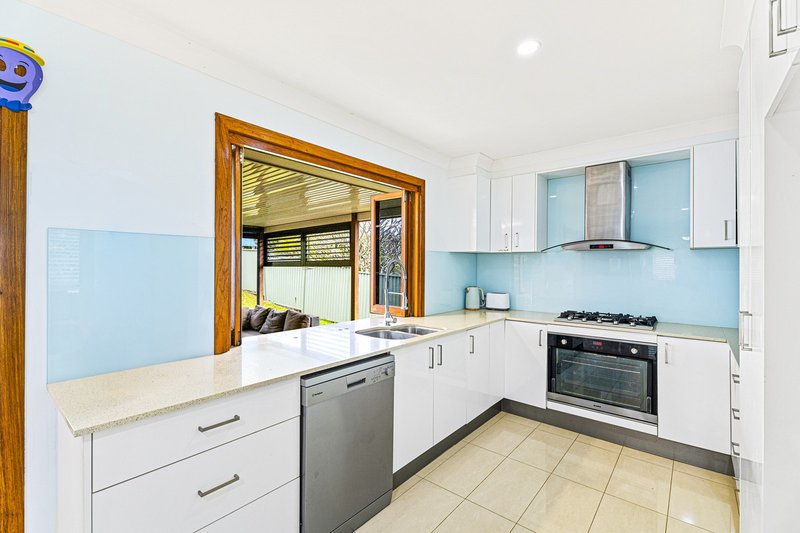 Photo - 184 Universal Street, Oxenford QLD 4210 - Image 3