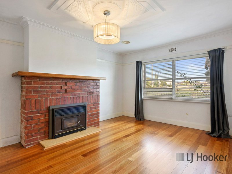 Photo - 184 William Street, Devonport TAS 7310 - Image 3