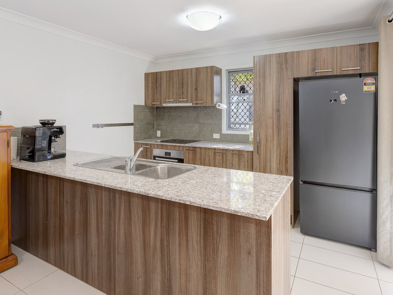 Photo - 18/40 Lakefield Place, Runcorn QLD 4113 - Image 4