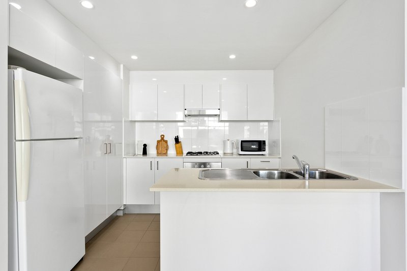 Photo - 184/30 Gladstone Avenue, Wollongong NSW 2500 - Image 3