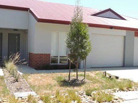 Photo - 18/440 Stud Road, Wantirna VIC 3152 - Image 1