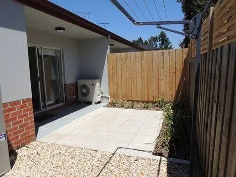 Photo - 18/440 Stud Road, Wantirna VIC 3152 - Image 4