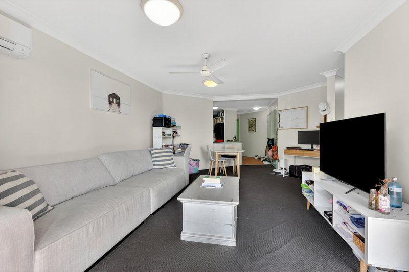 Photo - 18/45 Pohlman Street, Southport QLD 4215 - Image 3