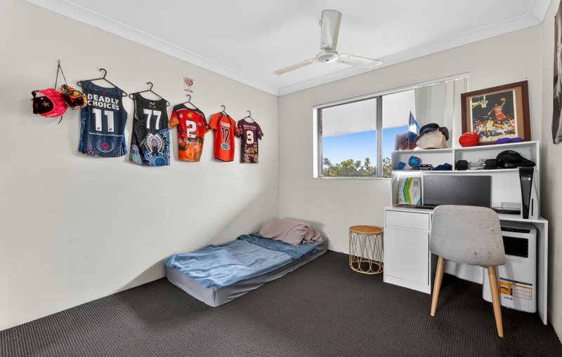 Photo - 18/45 Pohlman Street, Southport QLD 4215 - Image 7