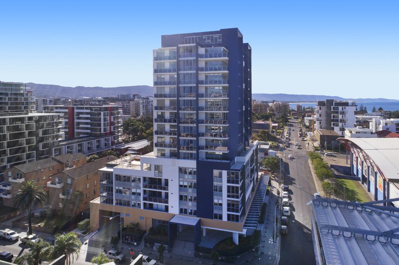 Photo - 18/46 Harbour Street, Wollongong NSW 2500 - Image 2