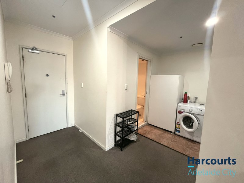 Photo - 184/65 King William Street, Adelaide SA 5000 - Image 5