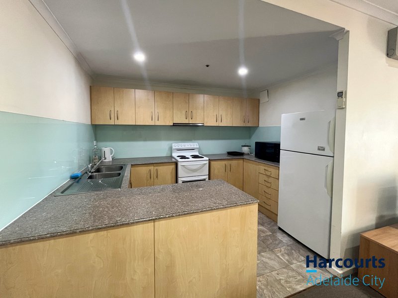 Photo - 184/65 King William Street, Adelaide SA 5000 - Image 8