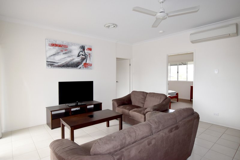 Photo - 18/47-53 Barney Street, Barney Point QLD 4680 - Image 6