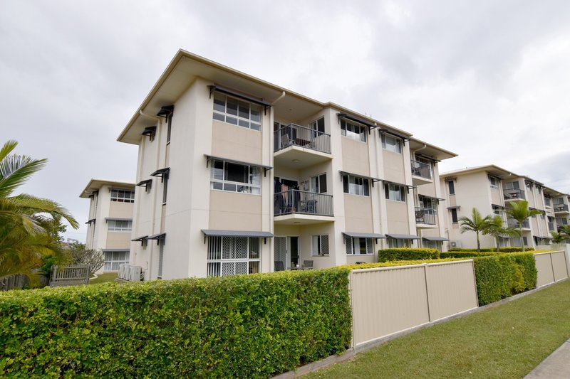 Photo - 18/47-53 Barney Street, Barney Point QLD 4680 - Image 18