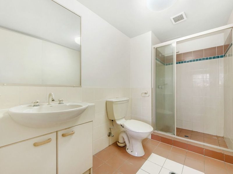 Photo - 184/7 Redondo Avenue, Miami QLD 4220 - Image 11