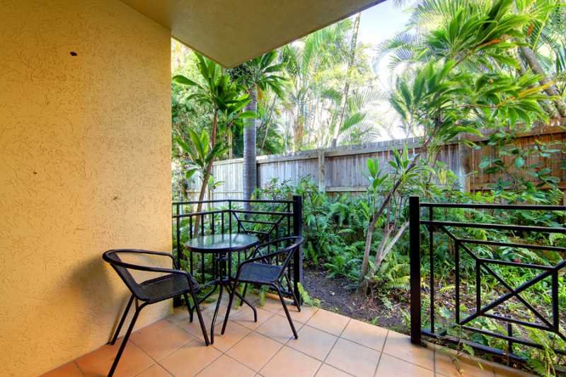 Photo - 18/48-52 Mitchell Street, North Ward QLD 4810 - Image 2