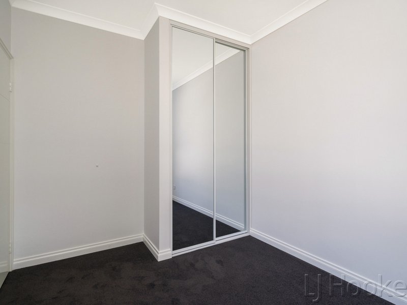 Photo - 184b Armadale Road, Rivervale WA 6103 - Image 3