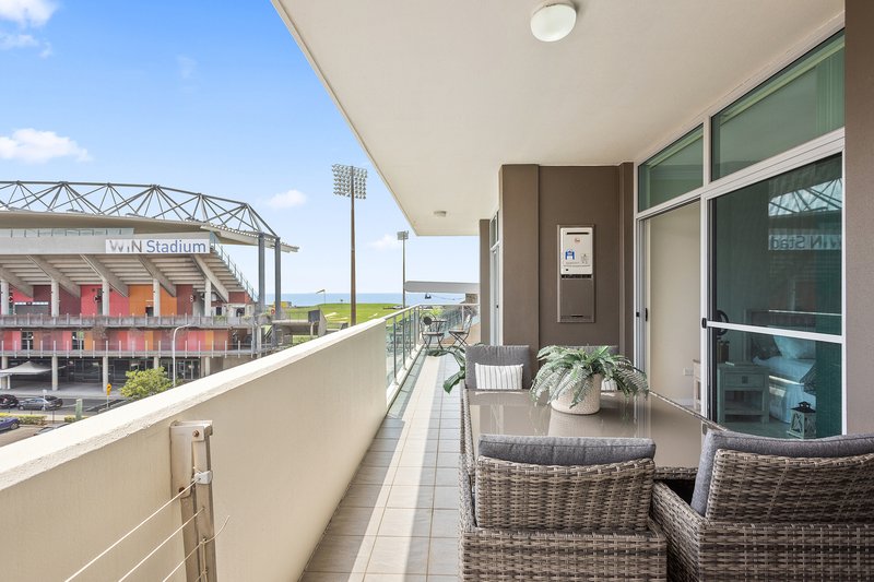 Photo - 18/5-7 Stewart Street, Wollongong NSW 2500 - Image 2