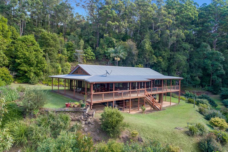 185 Chevallum School Road, Chevallum QLD 4555