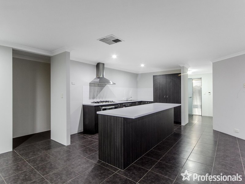 Photo - 185 Clyde Avenue, Baldivis WA 6171 - Image 3