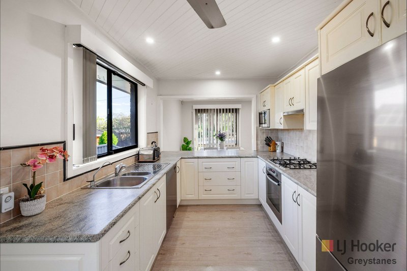 Photo - 185 Dawn Street, Greystanes NSW 2145 - Image 2