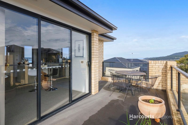 Photo - 1/85 Diamond Drive, Blackmans Bay TAS 7052 - Image 11