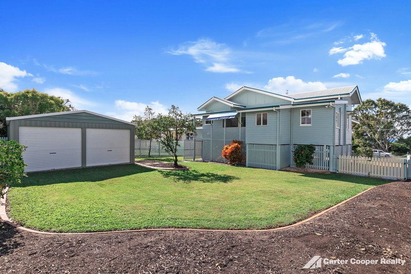 Photo - 185 Esplanade , Point Vernon QLD 4655 - Image 21