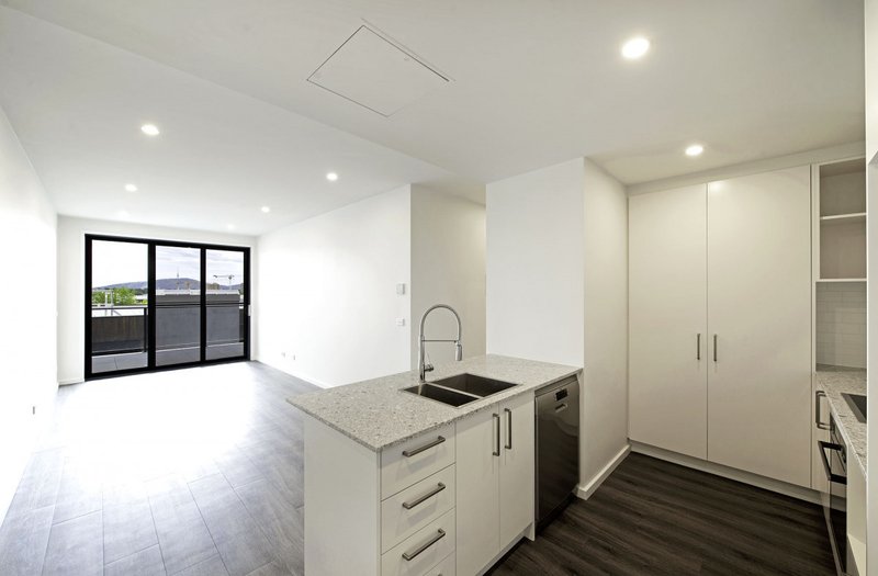 Photo - 18/5 Hely Street, Griffith ACT 2603 - Image 1