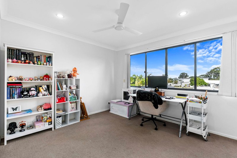 Photo - 1/85 Ibis Boulevard, Eli Waters QLD 4655 - Image 12